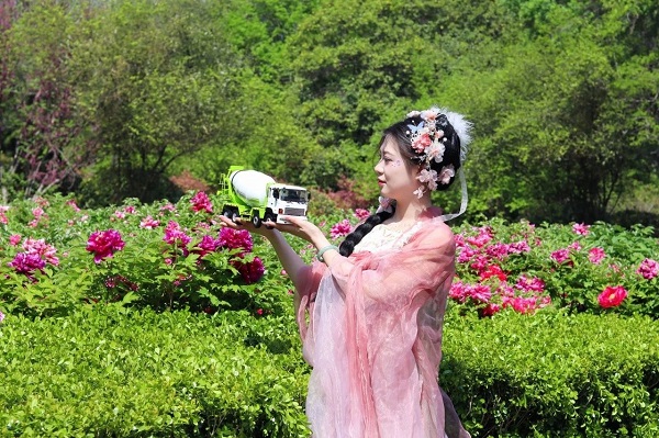 【公司新聞】美！太美了！快來欣賞凌宇“牡丹仙子”
