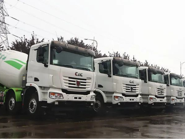 時(shí)隔一月洛陽老客戶再提車，聯(lián)合凌宇這一組合火了……