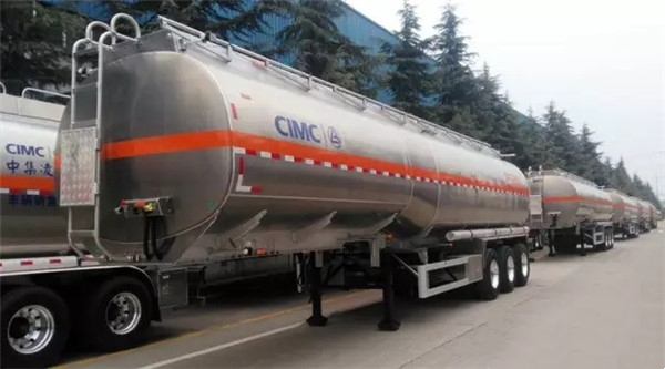 對戰(zhàn)薩德，民族品牌“凌宇”七倉液罐車轉戰(zhàn)東南亞！
